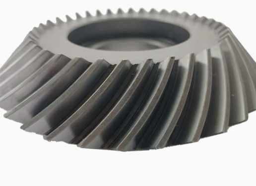 Un engrenage oblique axiale circulaire, miniature à pinceau pour industrie.