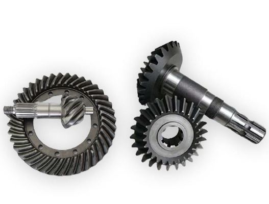 Transmission hélicoïdale de type Gleason avec axes croisés dans les systèmes mécaniques